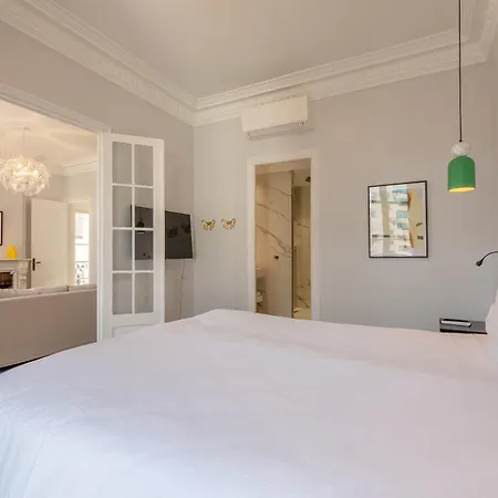 Apartment La Guitare 33 - Nice And Spacious 1br In Center Of Cannes, Right Behind Grand Cannes